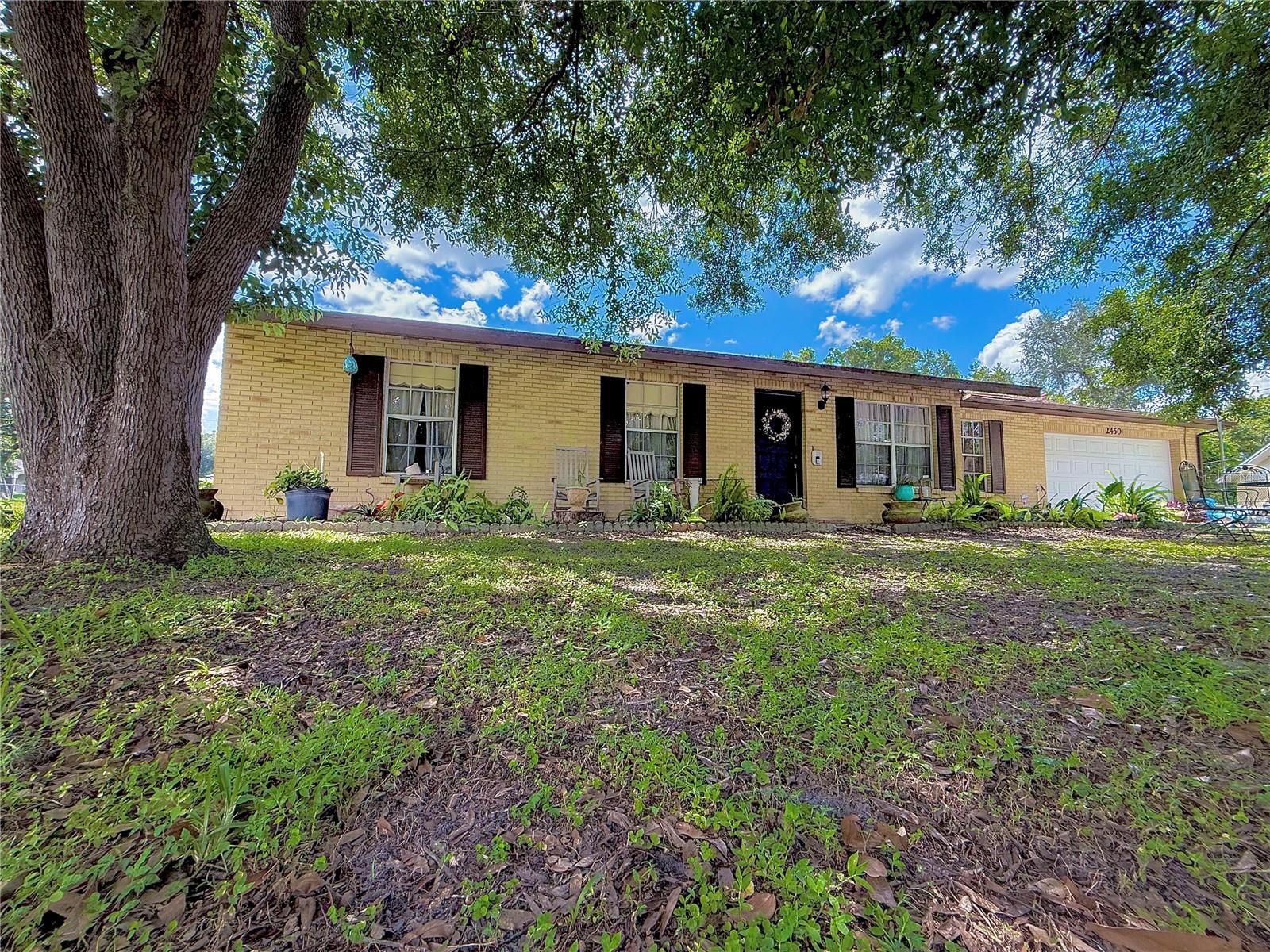 Image 2 of 52 For 2450 Ridgeview Drive