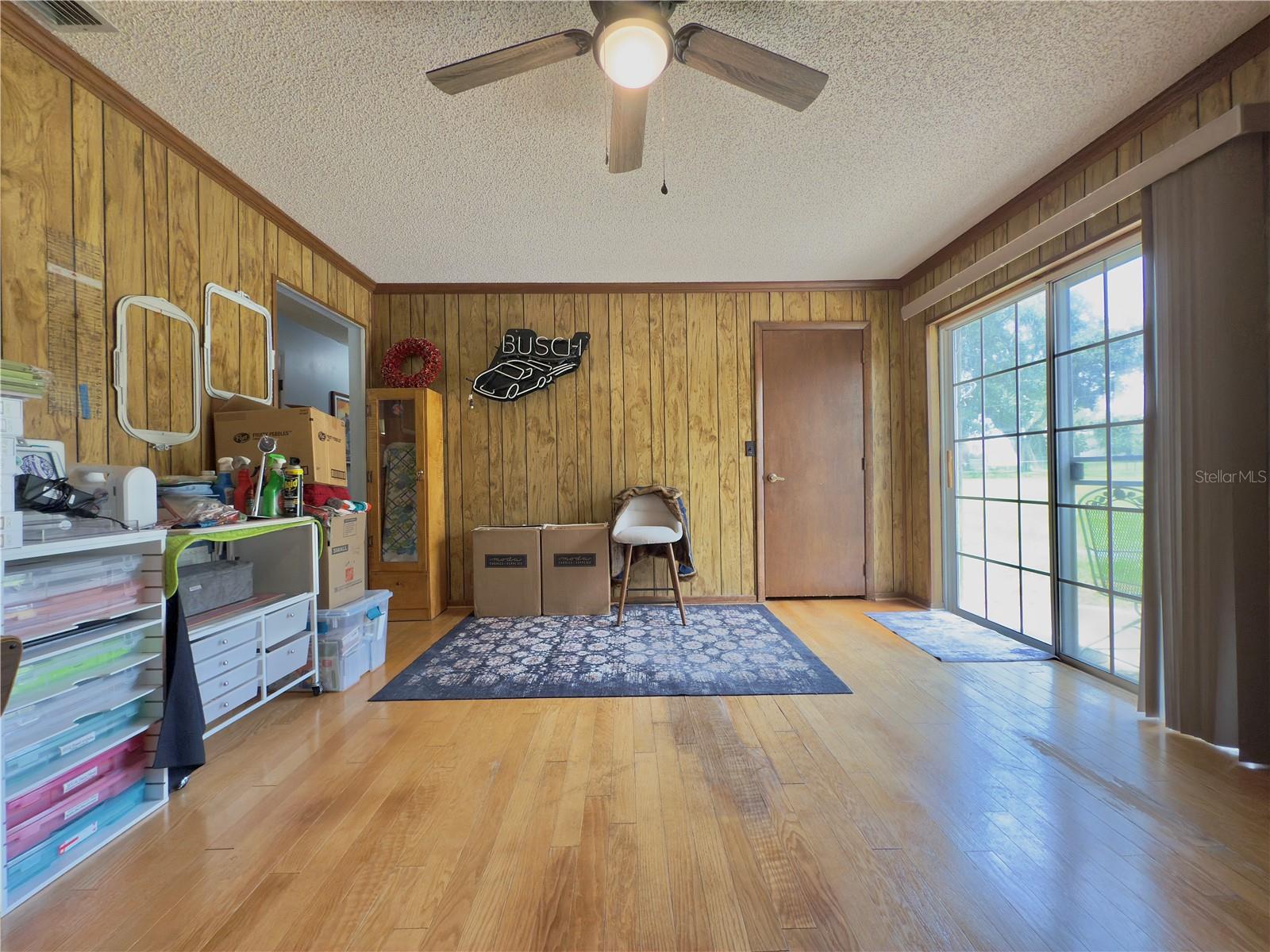 Image 21 of 52 For 2450 Ridgeview Drive