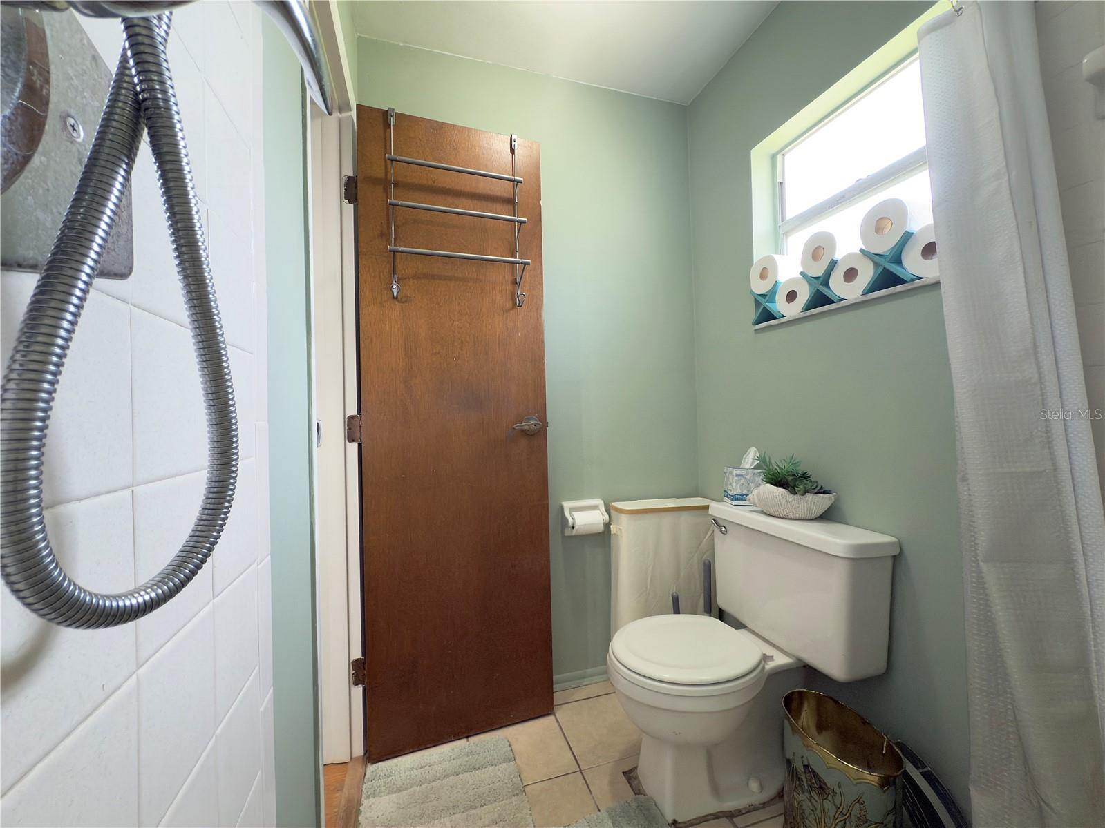 Image 36 of 52 For 2450 Ridgeview Drive