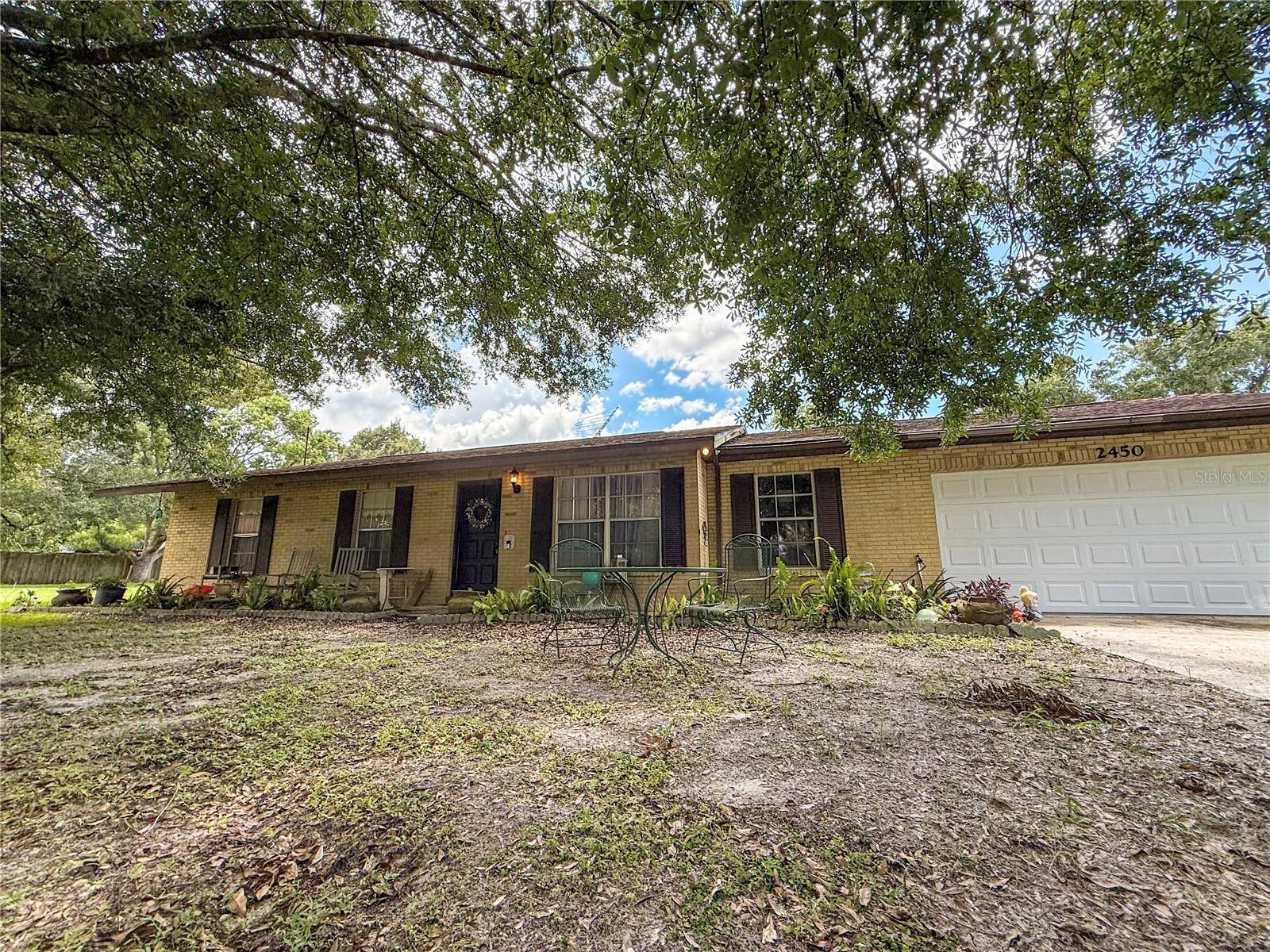 Image 4 of 52 For 2450 Ridgeview Drive