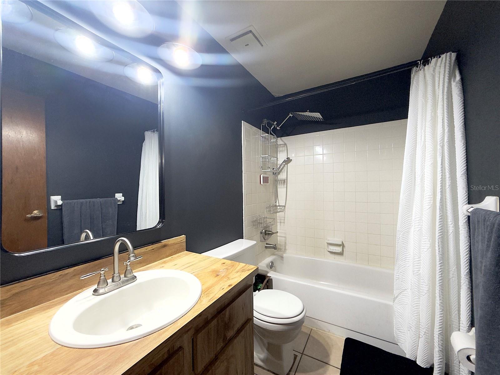 Image 41 of 52 For 2450 Ridgeview Drive