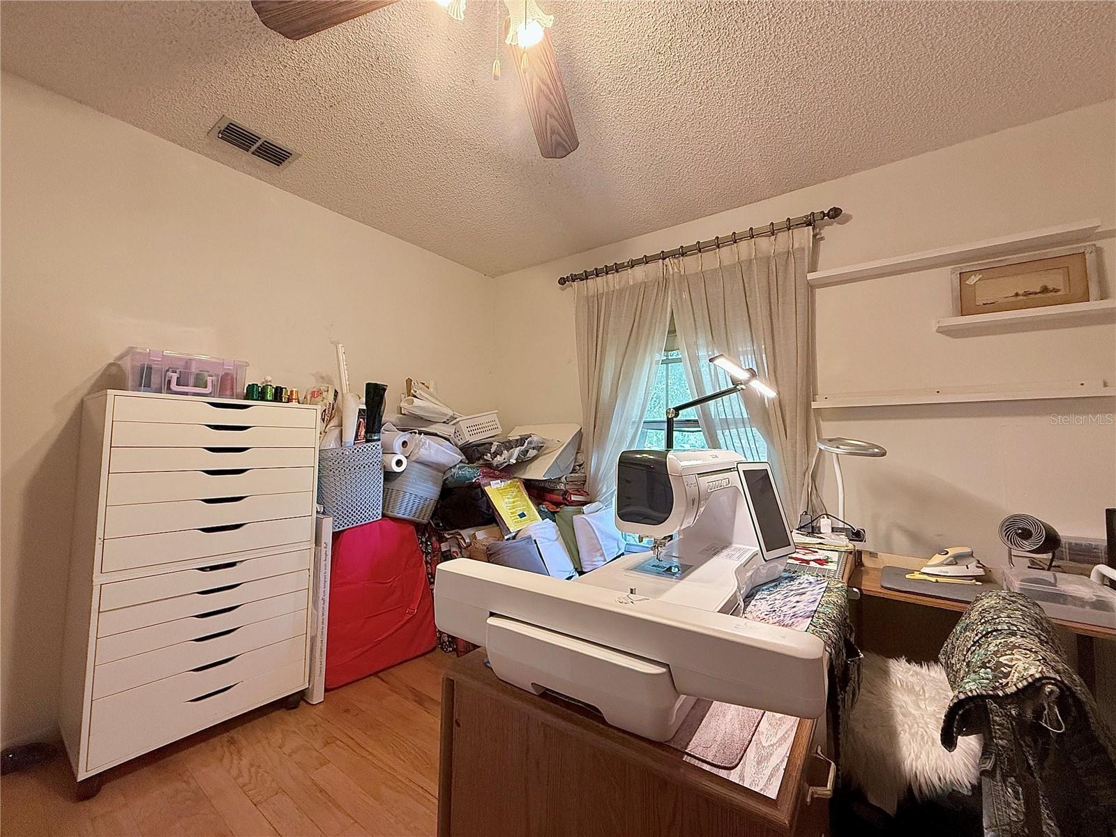 Image 45 of 52 For 2450 Ridgeview Drive