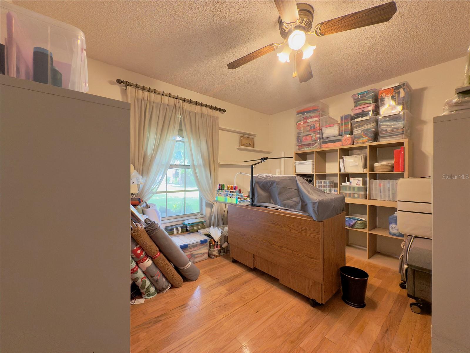 Image 46 of 52 For 2450 Ridgeview Drive