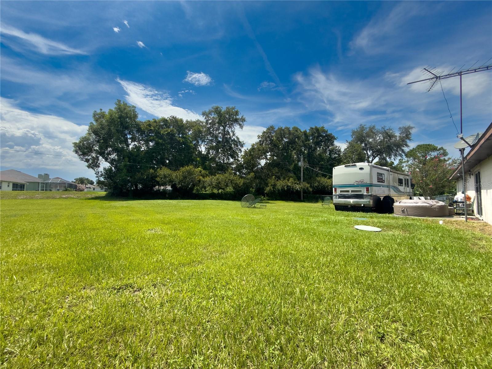 Image 51 of 52 For 2450 Ridgeview Drive