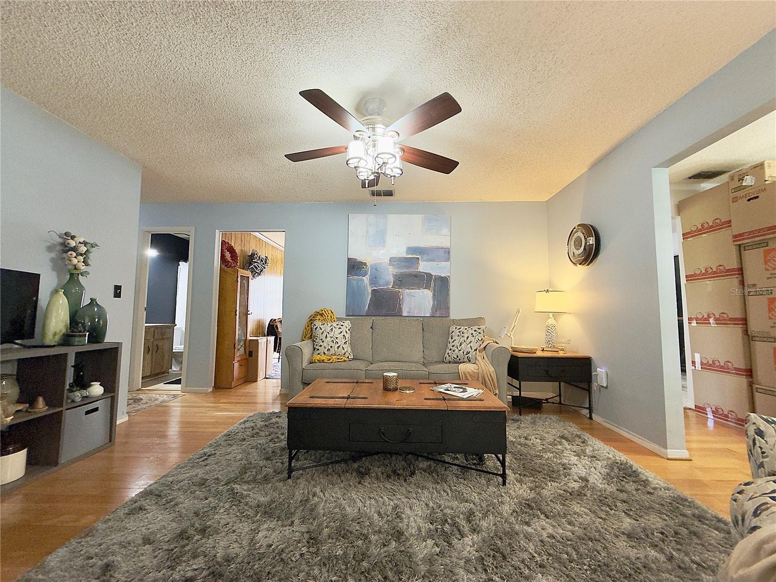 Image 8 of 52 For 2450 Ridgeview Drive