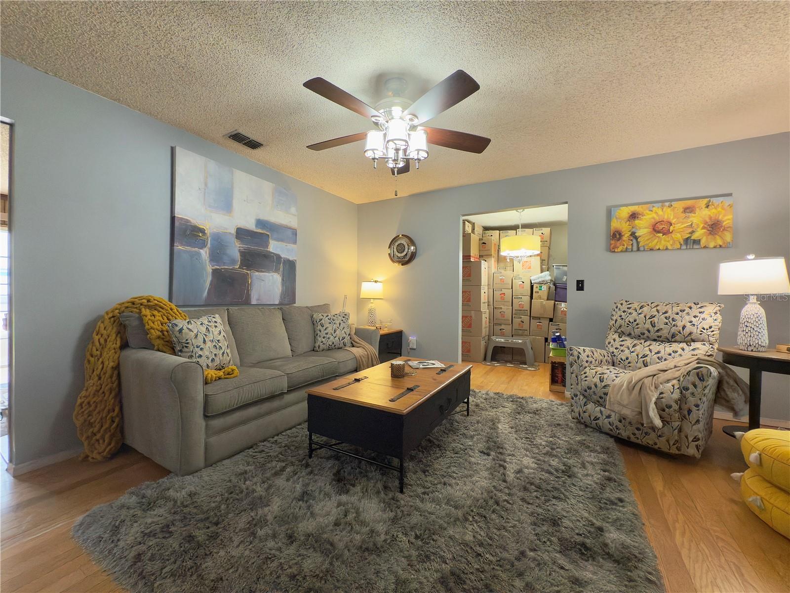 Image 9 of 52 For 2450 Ridgeview Drive