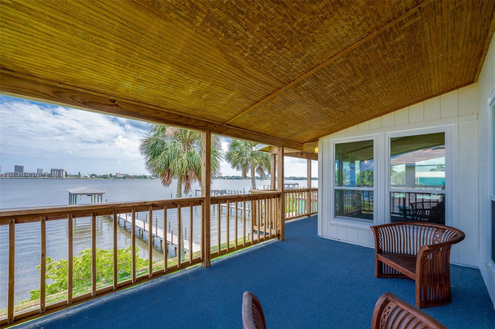 Image 13 of 25 For 1633 Riverside Drive