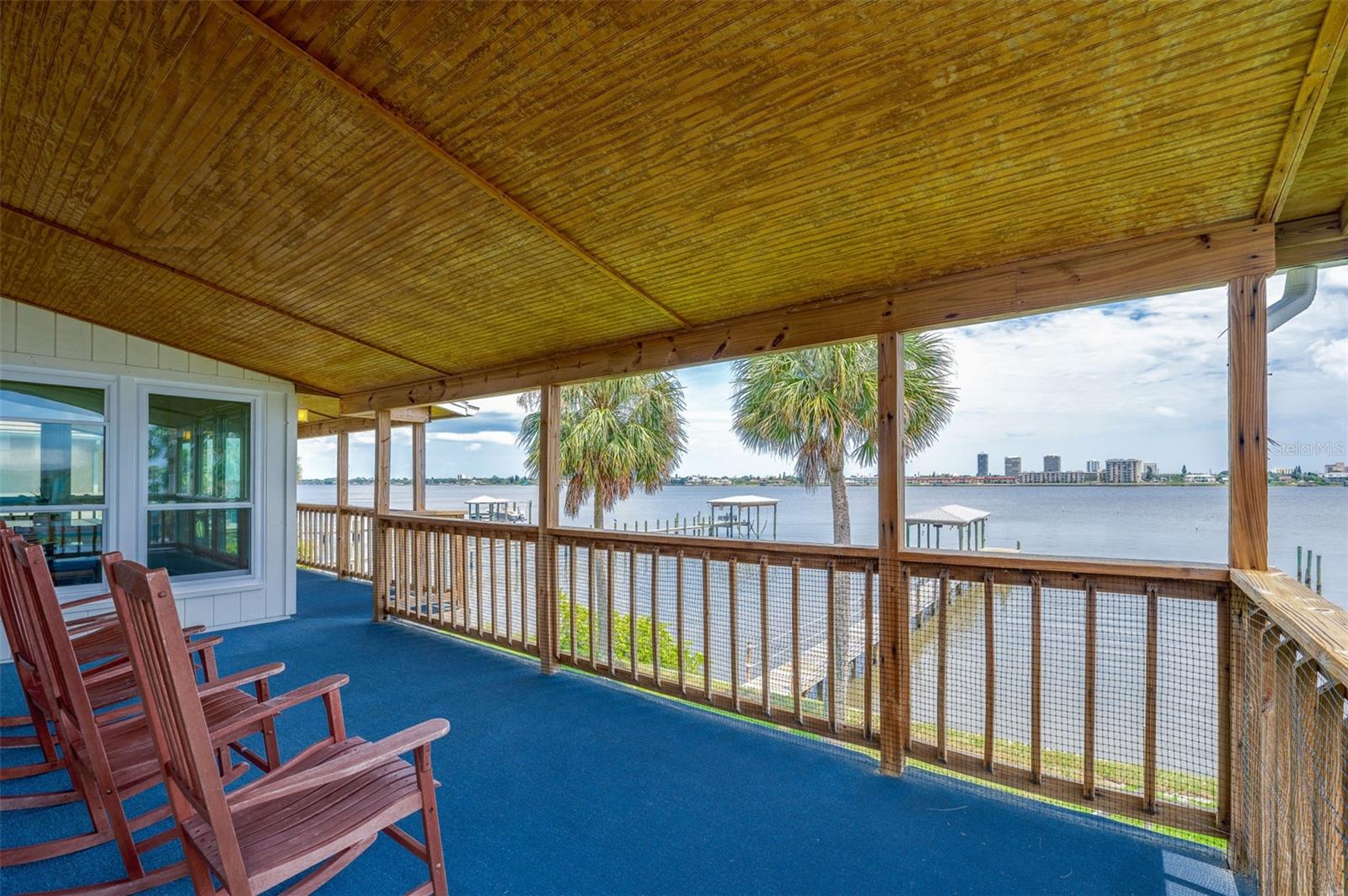 Image 4 of 25 For 1633 Riverside Drive