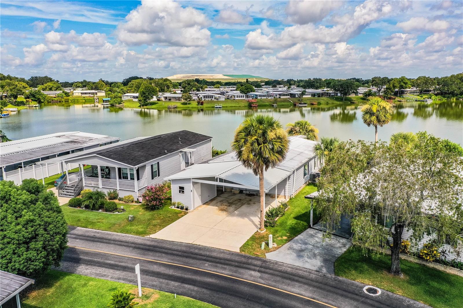 Image 60 of 61 For 2055 Floral Avenue 67