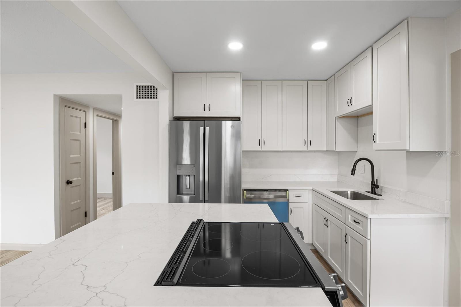 Image 12 of 31 For 4510 Matanzas Avenue