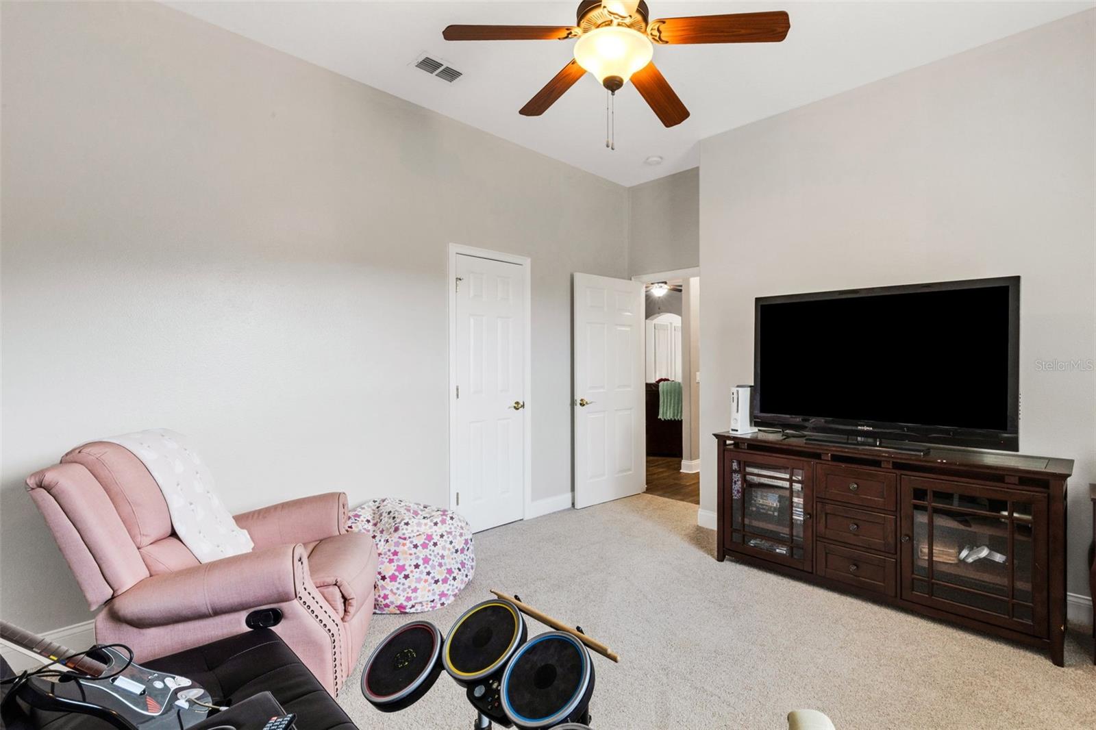 Image 35 of 36 For 6129 Riverlake Boulevard
