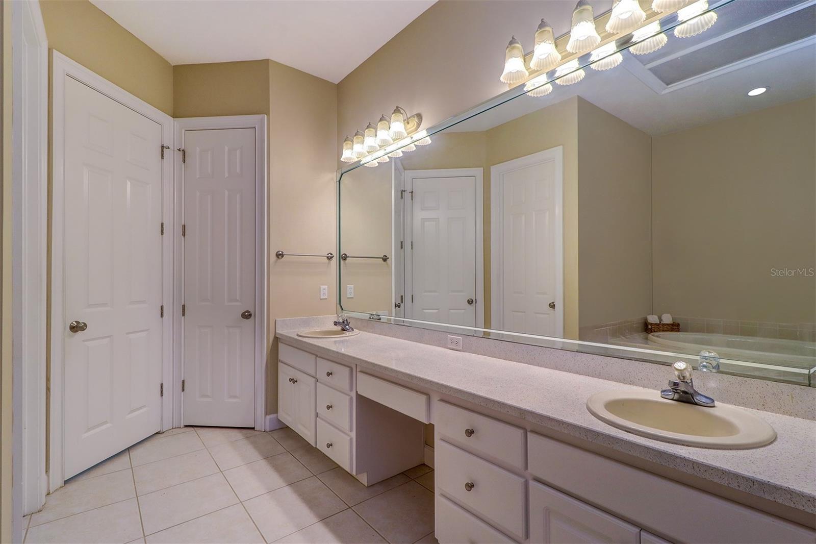 Image 16 of 36 For 2804 Prestwick Drive