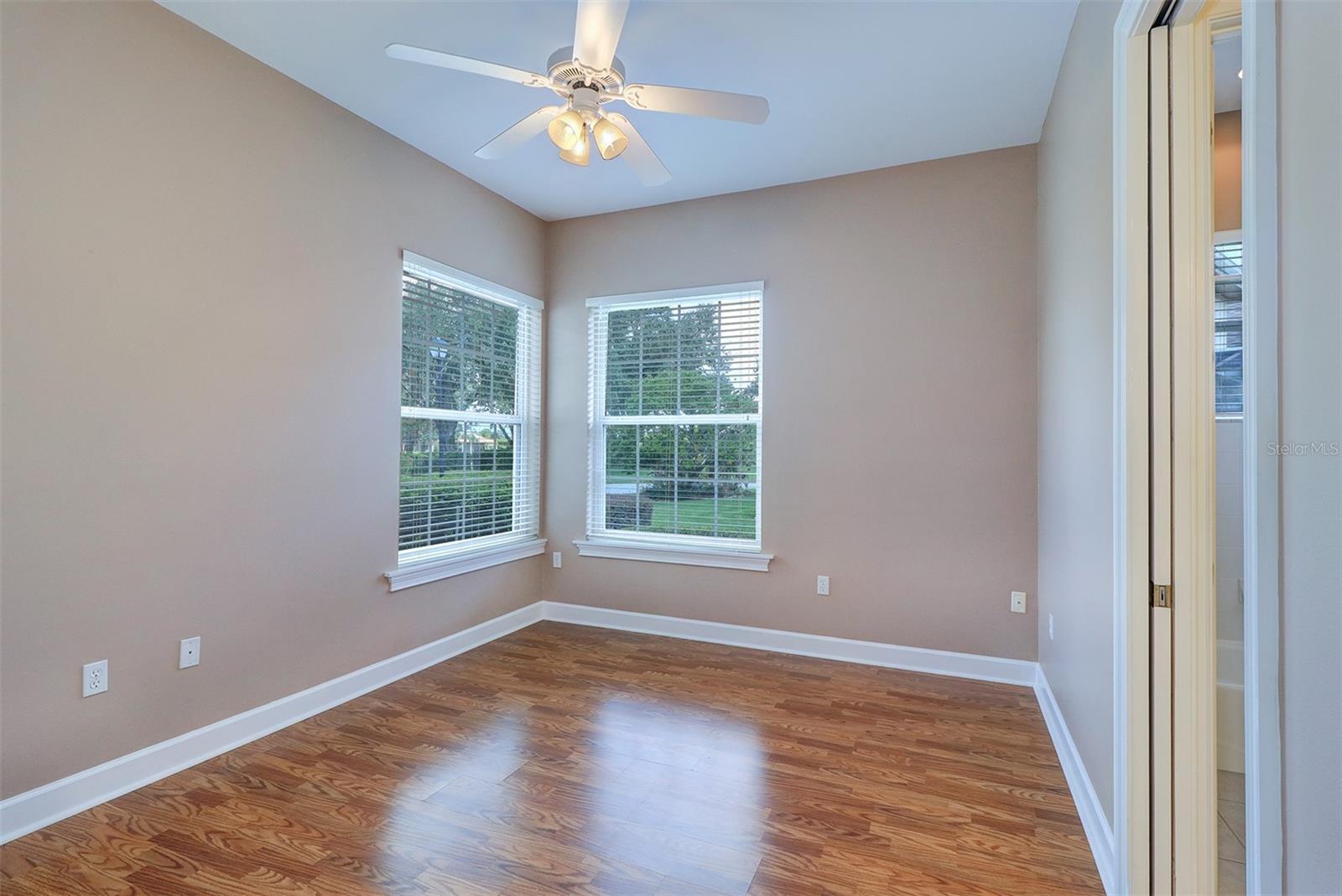 Image 18 of 36 For 2804 Prestwick Drive