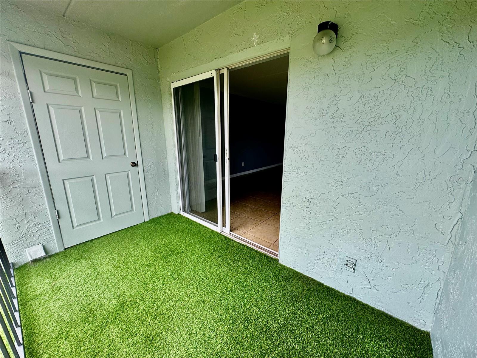Image 16 of 26 For 14413 Americana Circle 204