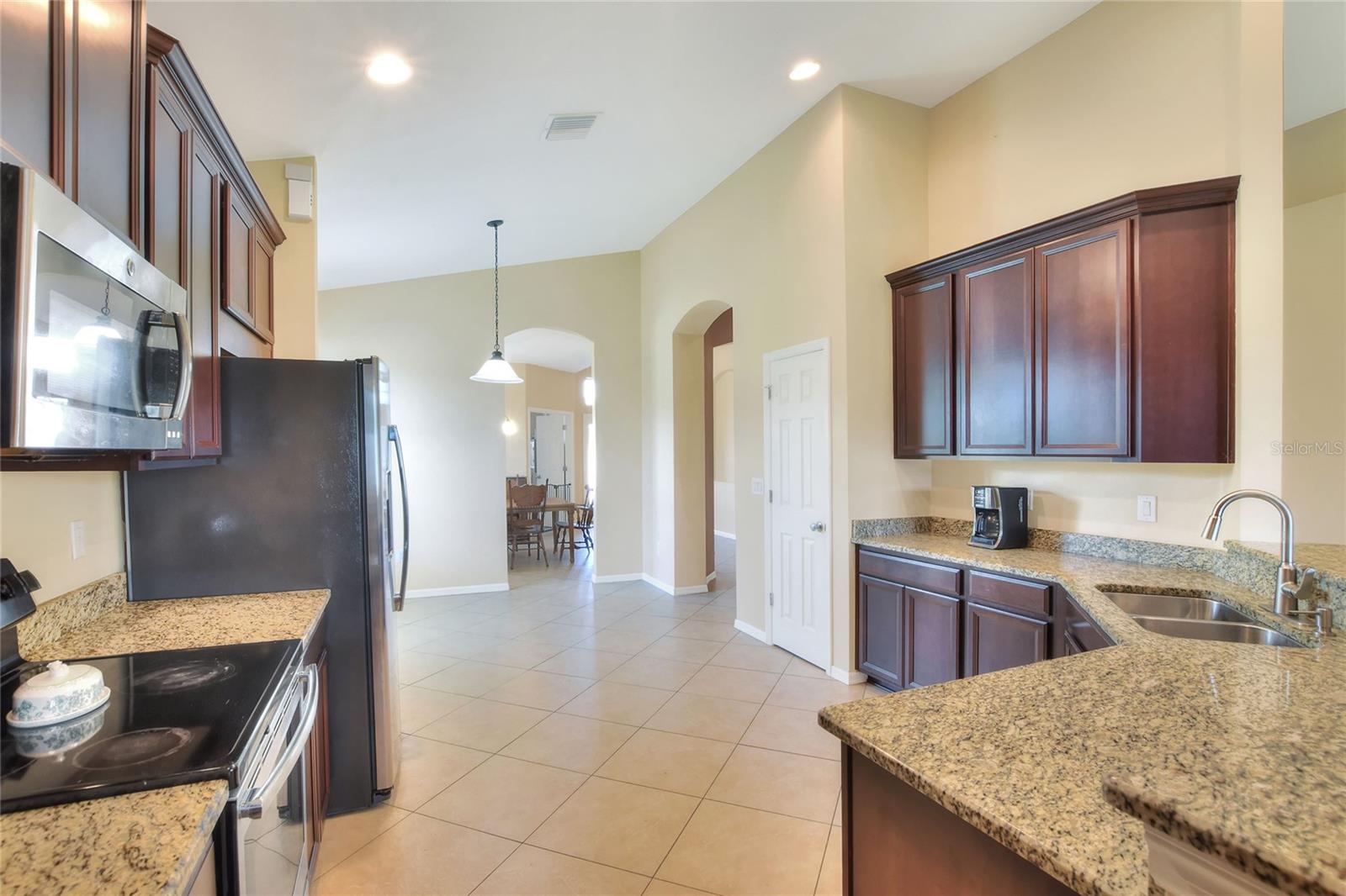 Image 12 of 54 For 7101 Nightshade Drive