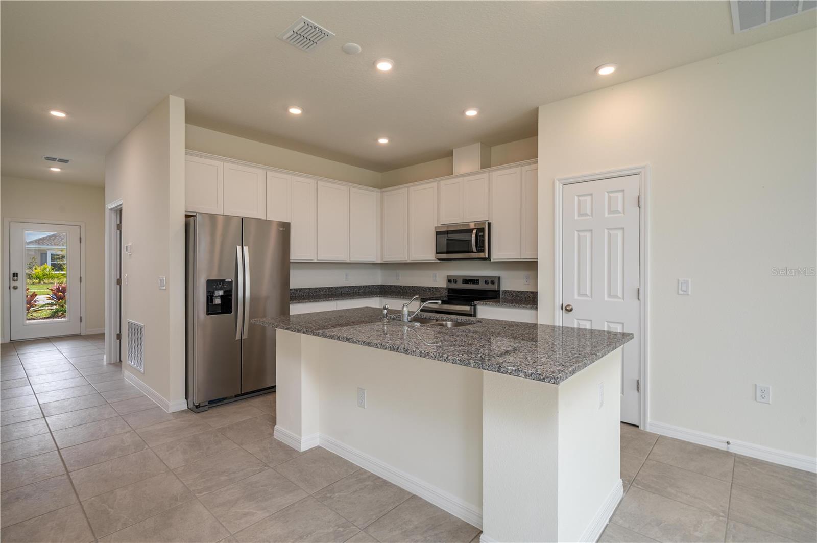 Image 7 of 26 For 2334 Selenia Street
