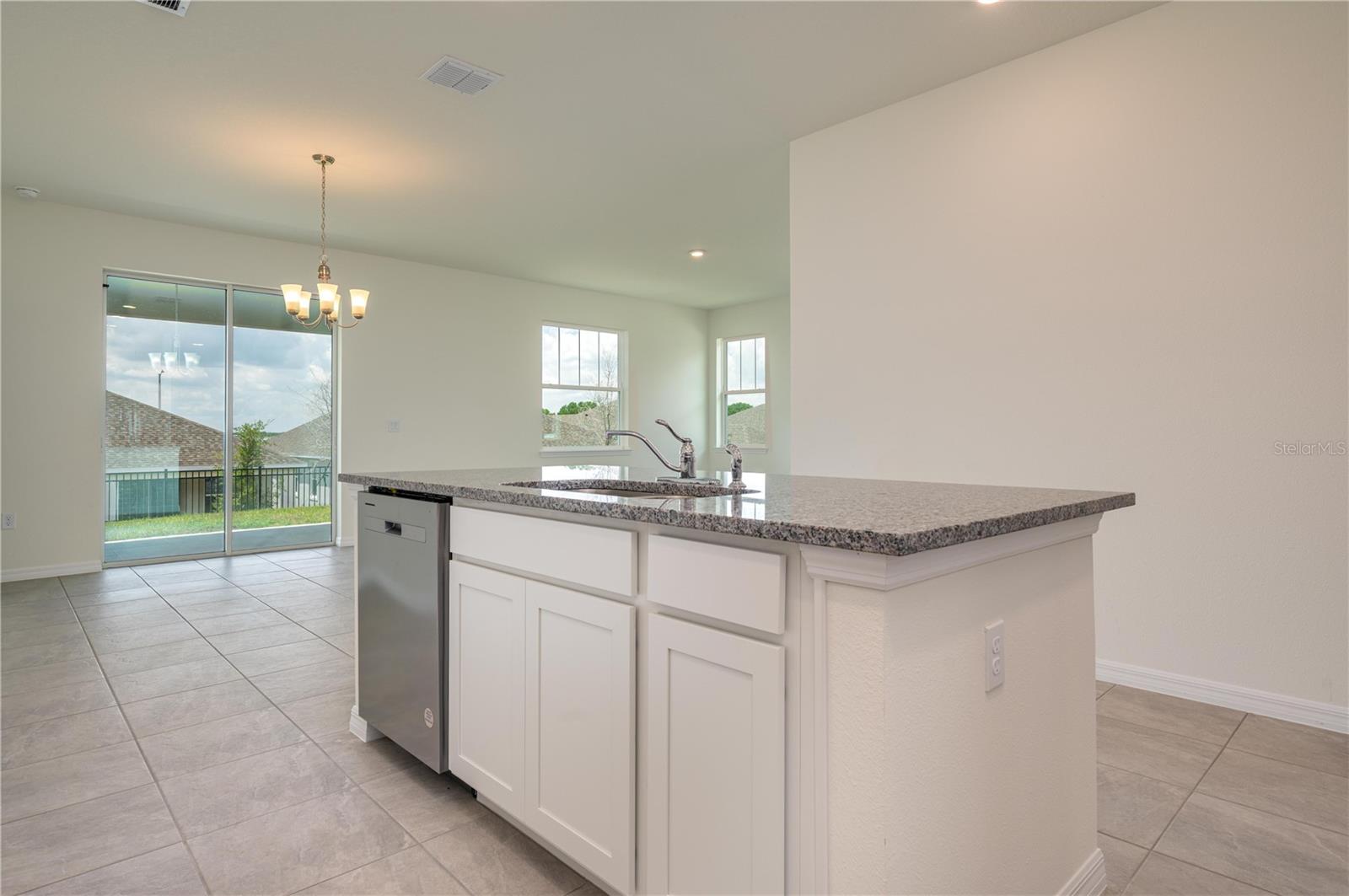 Image 8 of 26 For 2334 Selenia Street