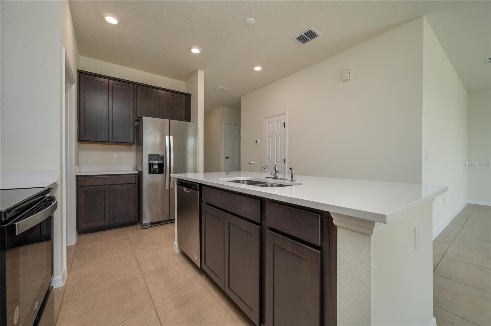 Image 11 of 27 For 2335 Selenia Street