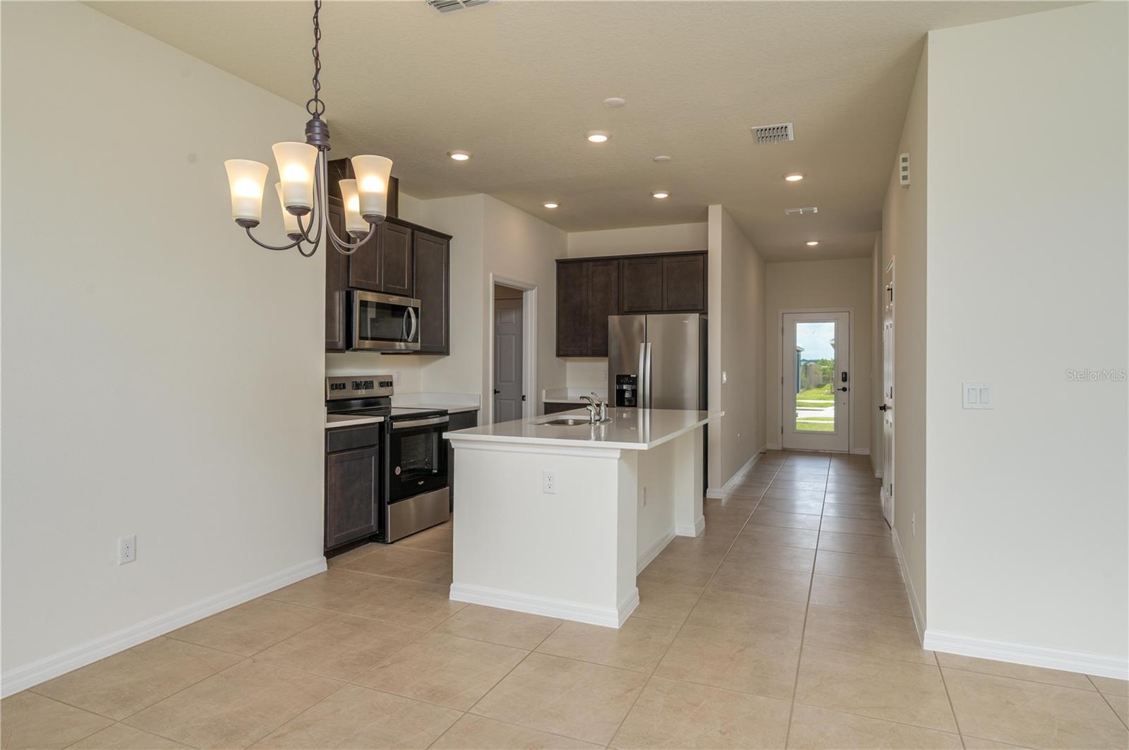 Image 6 of 27 For 2335 Selenia Street