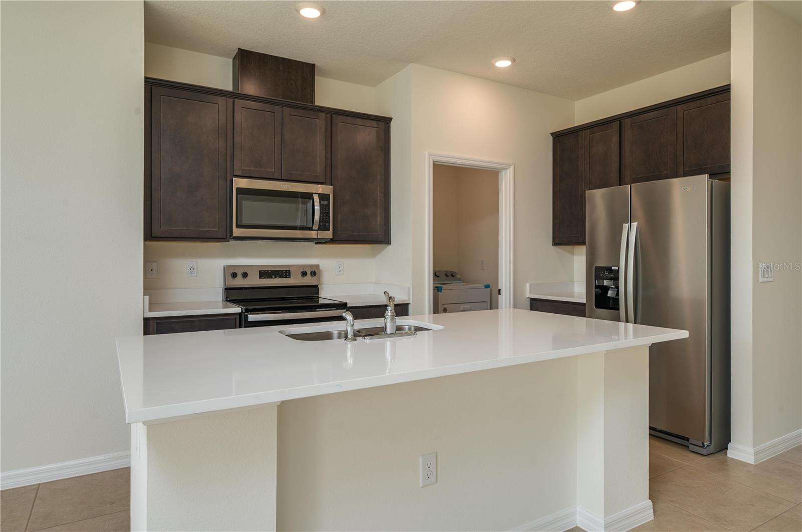 Image 9 of 27 For 2335 Selenia Street