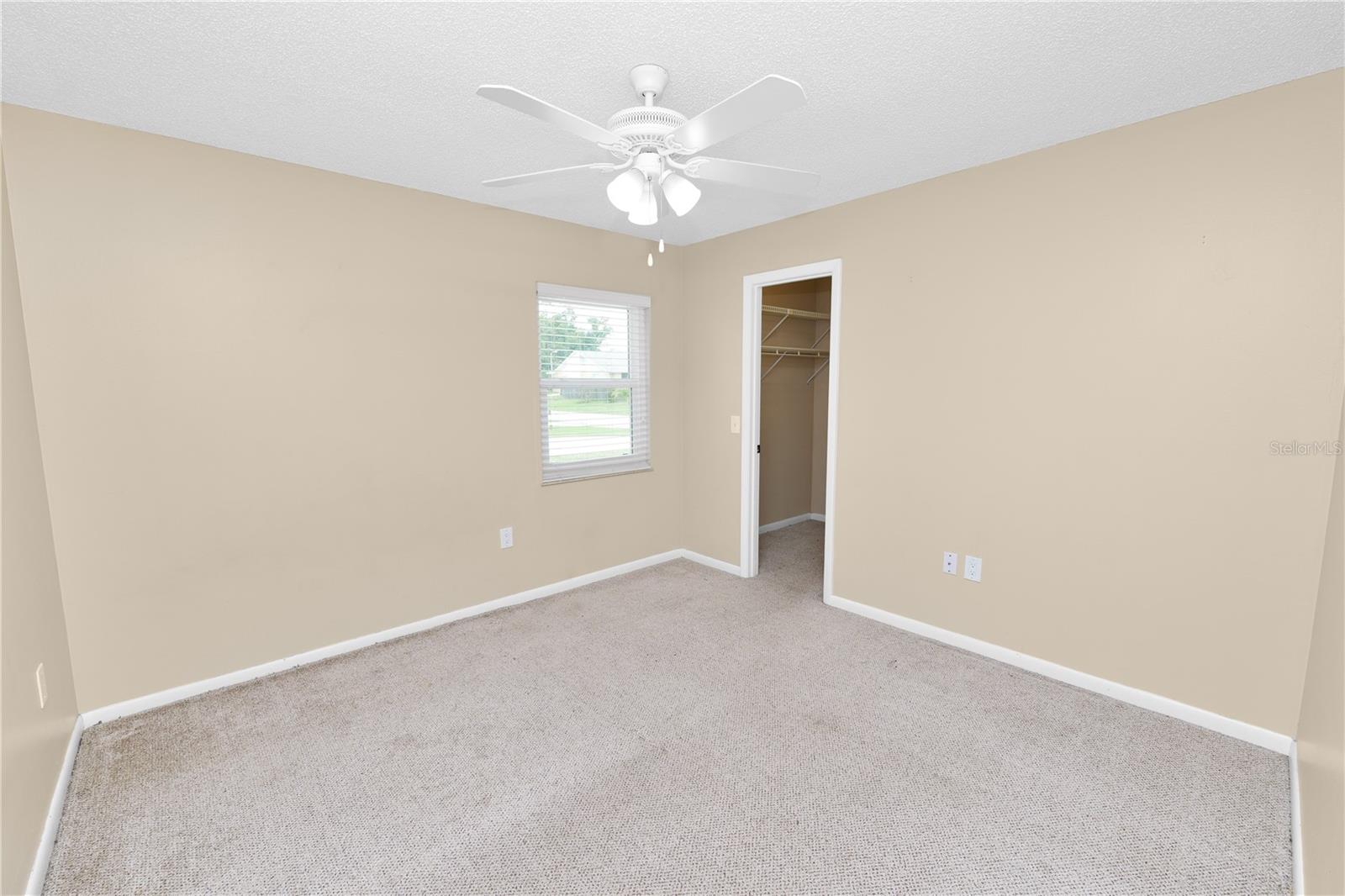 Image 14 of 37 For 3234 Bonnybrook Drive S