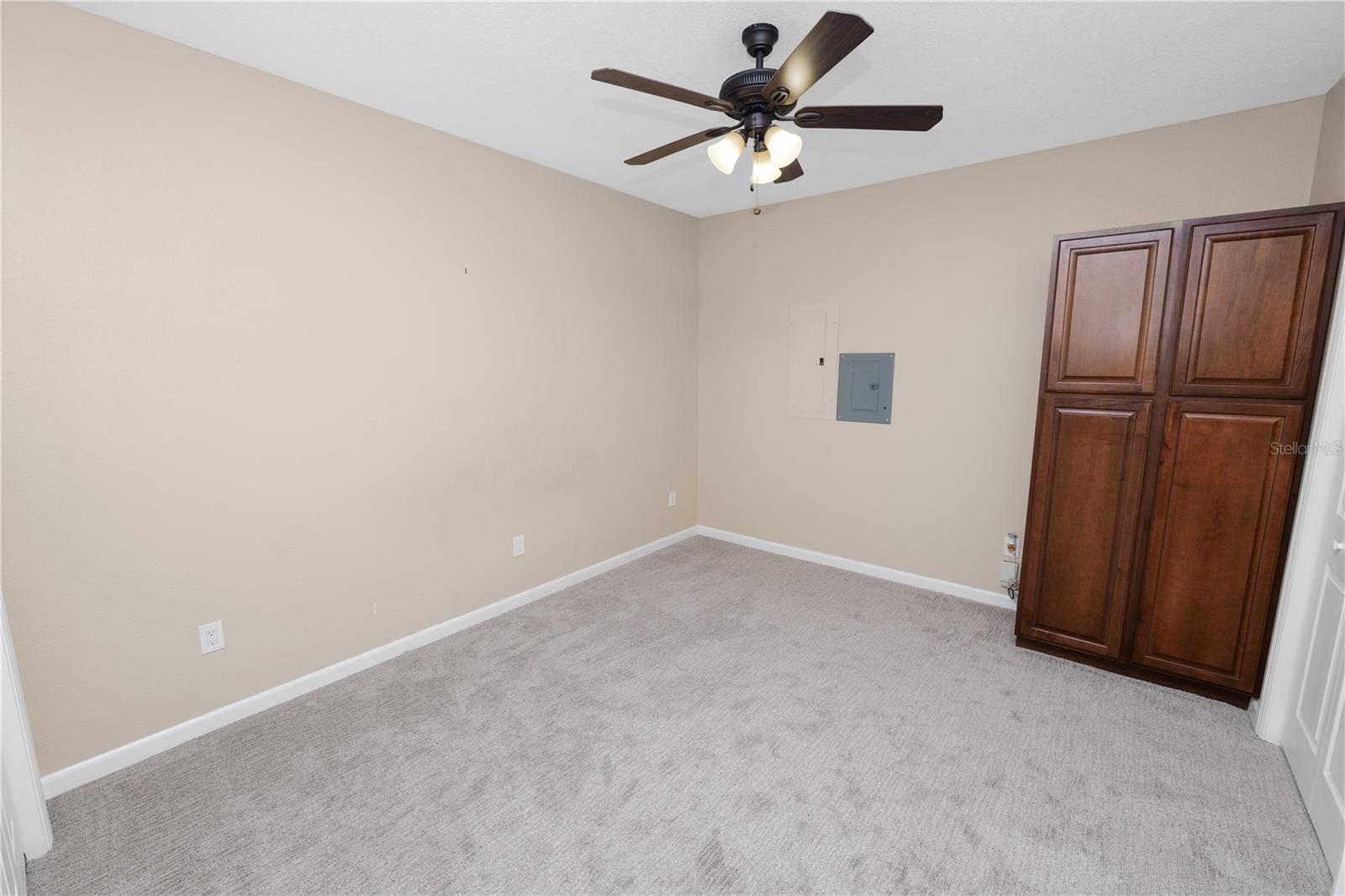 Image 31 of 37 For 3234 Bonnybrook Drive S