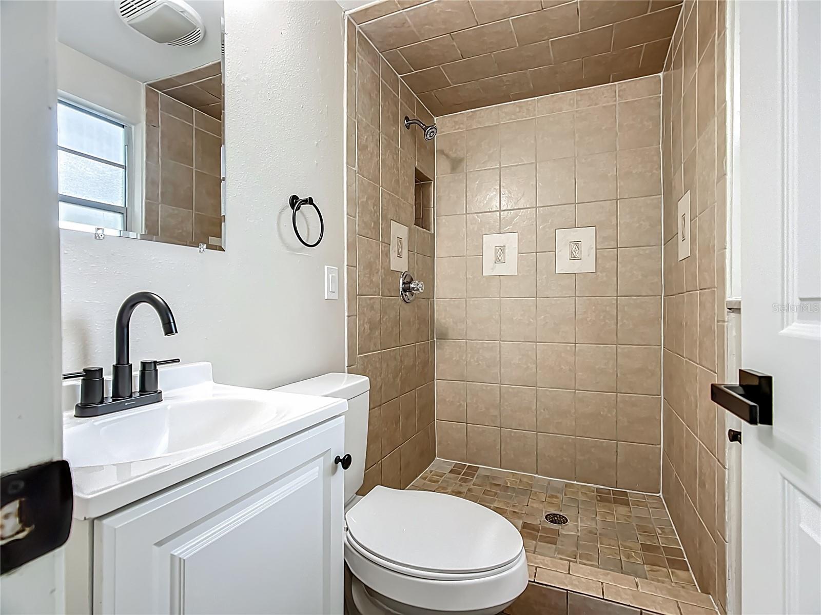 Image 24 of 56 For 1631 Monterey Lane