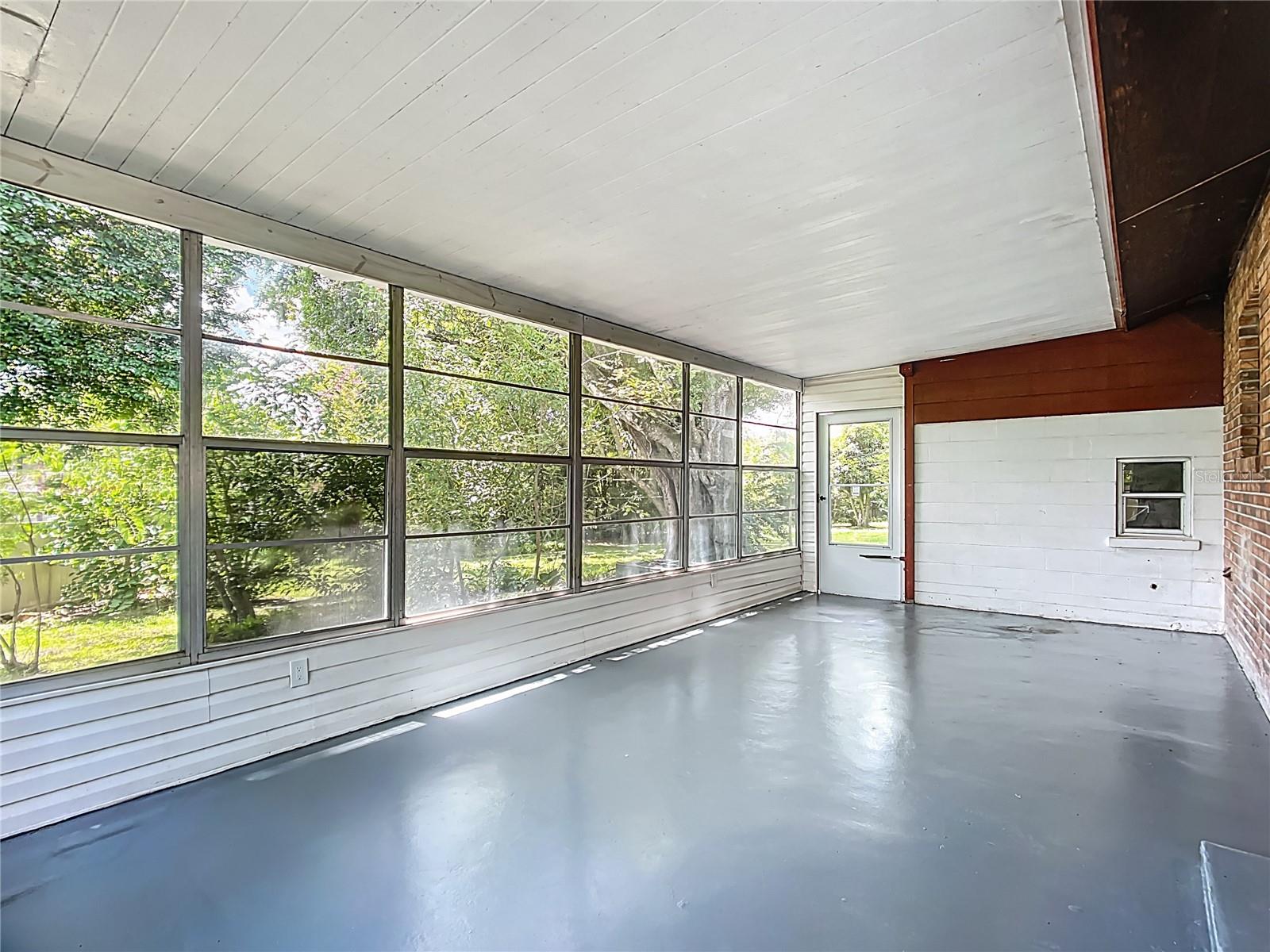 Image 44 of 56 For 1631 Monterey Lane