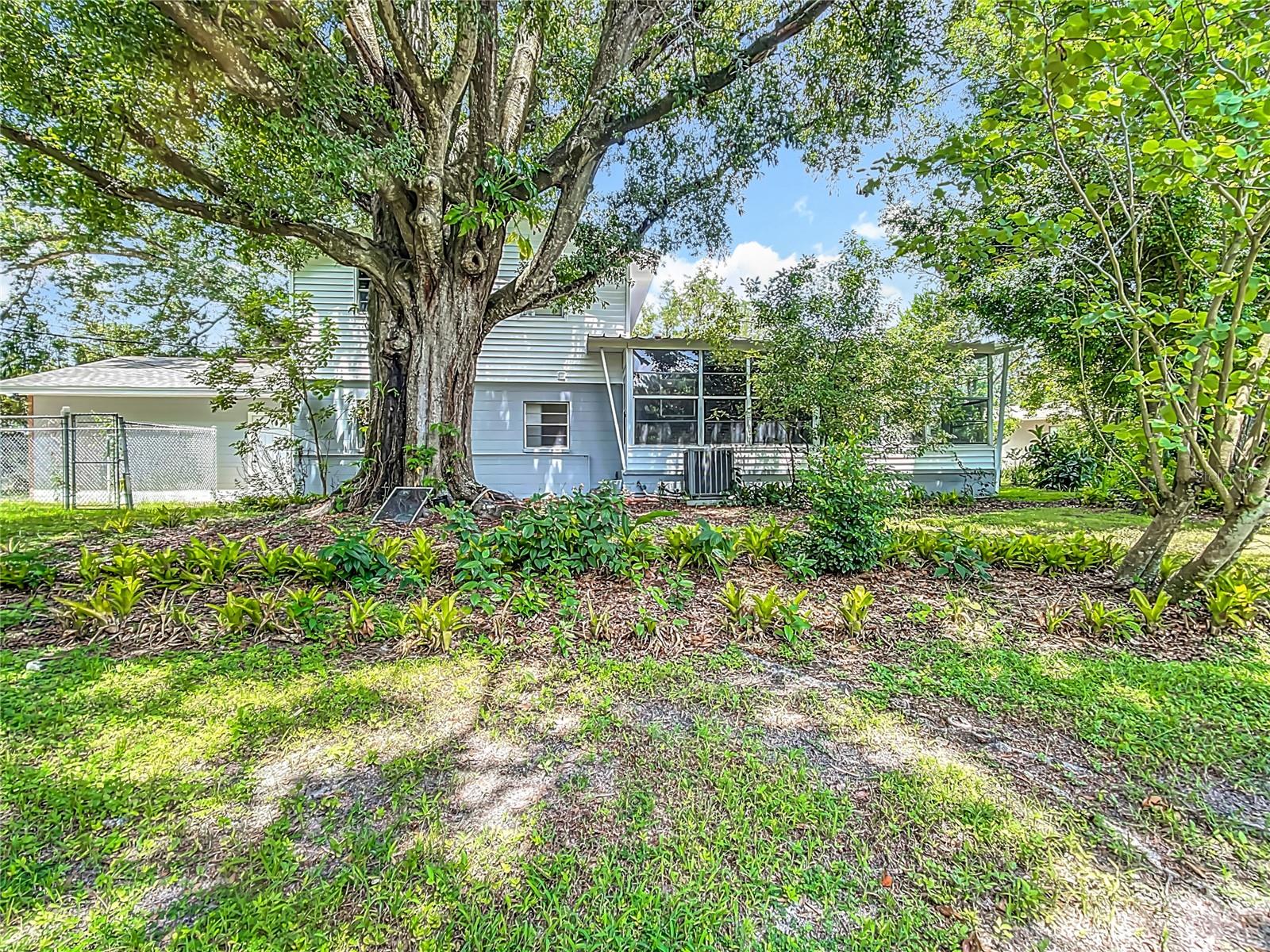 Image 49 of 56 For 1631 Monterey Lane