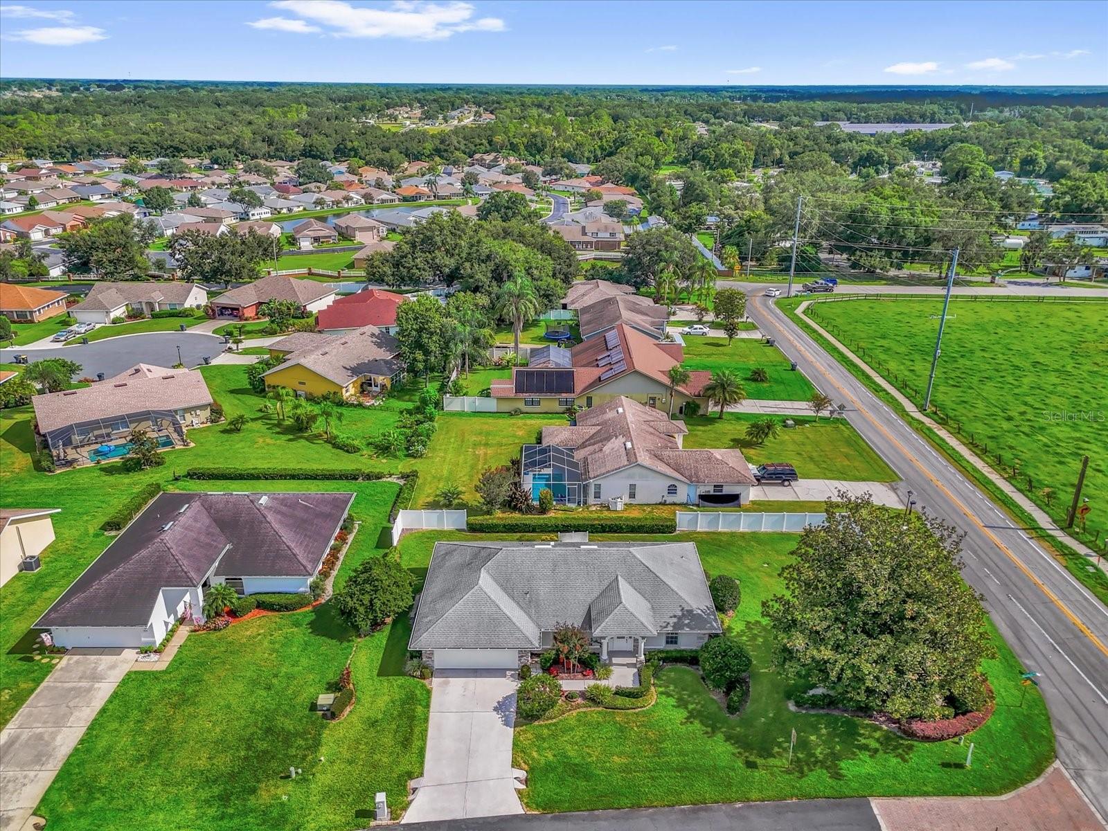 Image 22 of 27 For 2135 Woodbury Boulevard