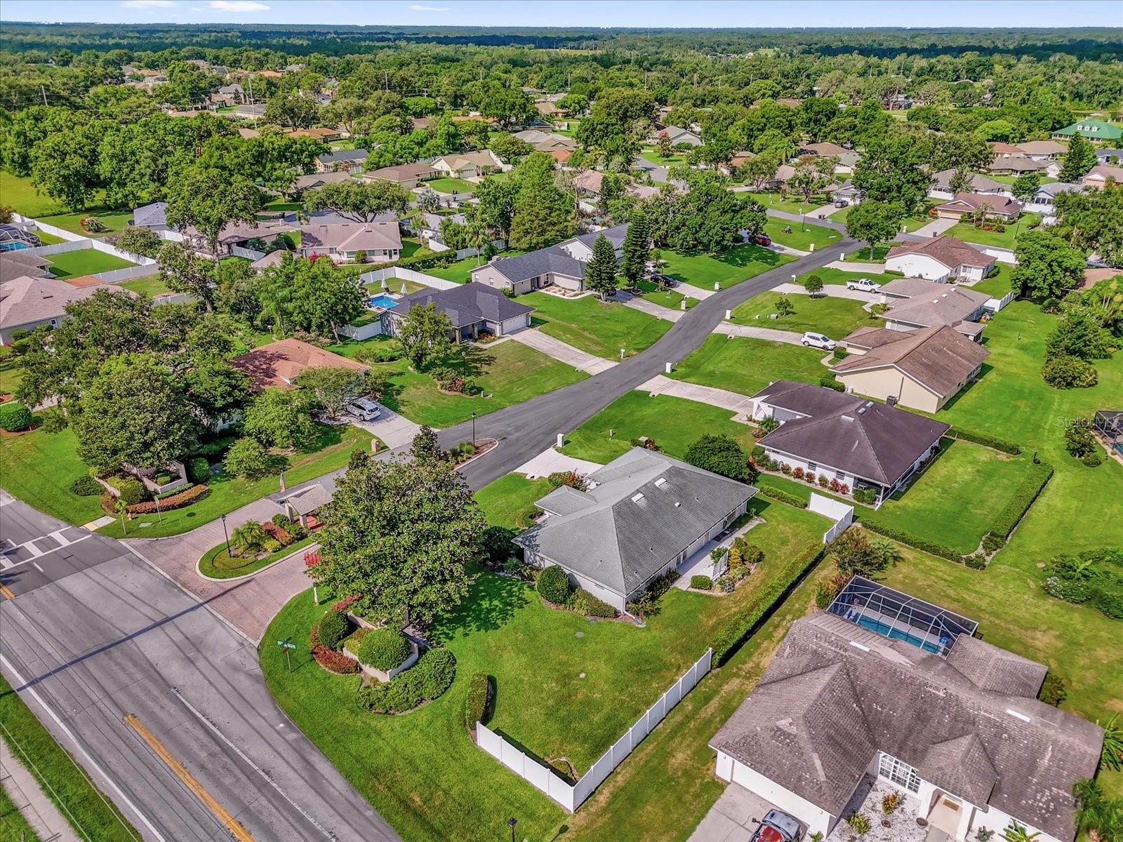 Image 26 of 27 For 2135 Woodbury Boulevard