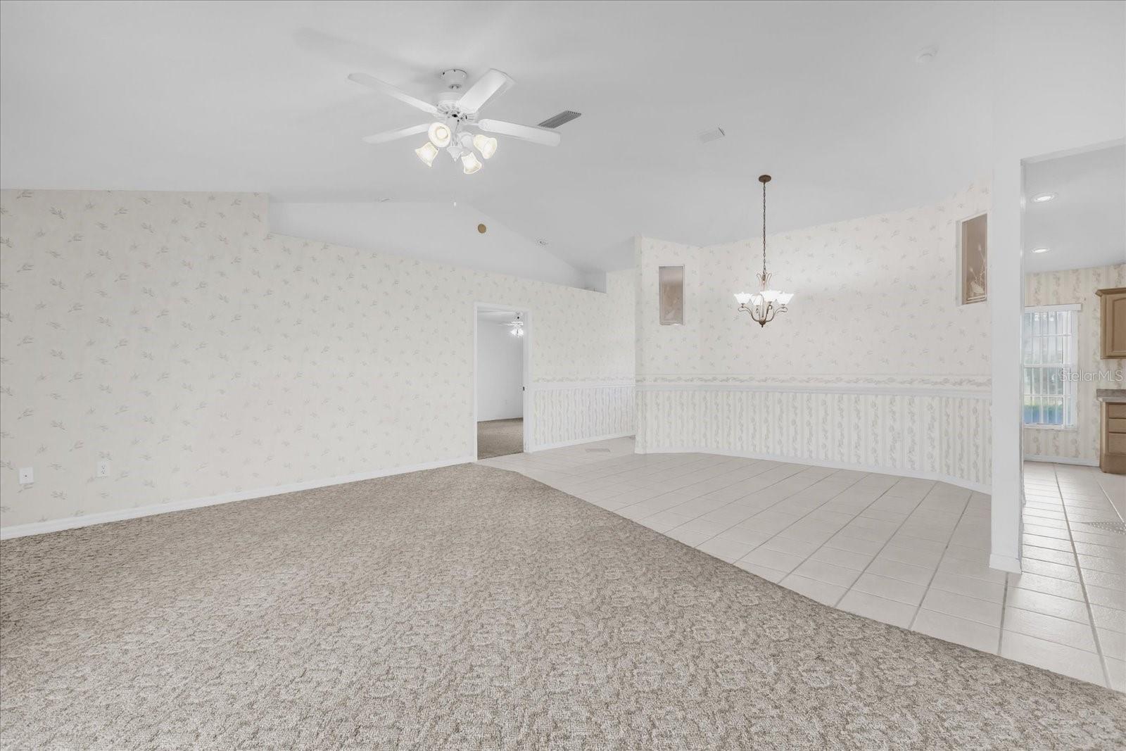 Image 8 of 27 For 2135 Woodbury Boulevard