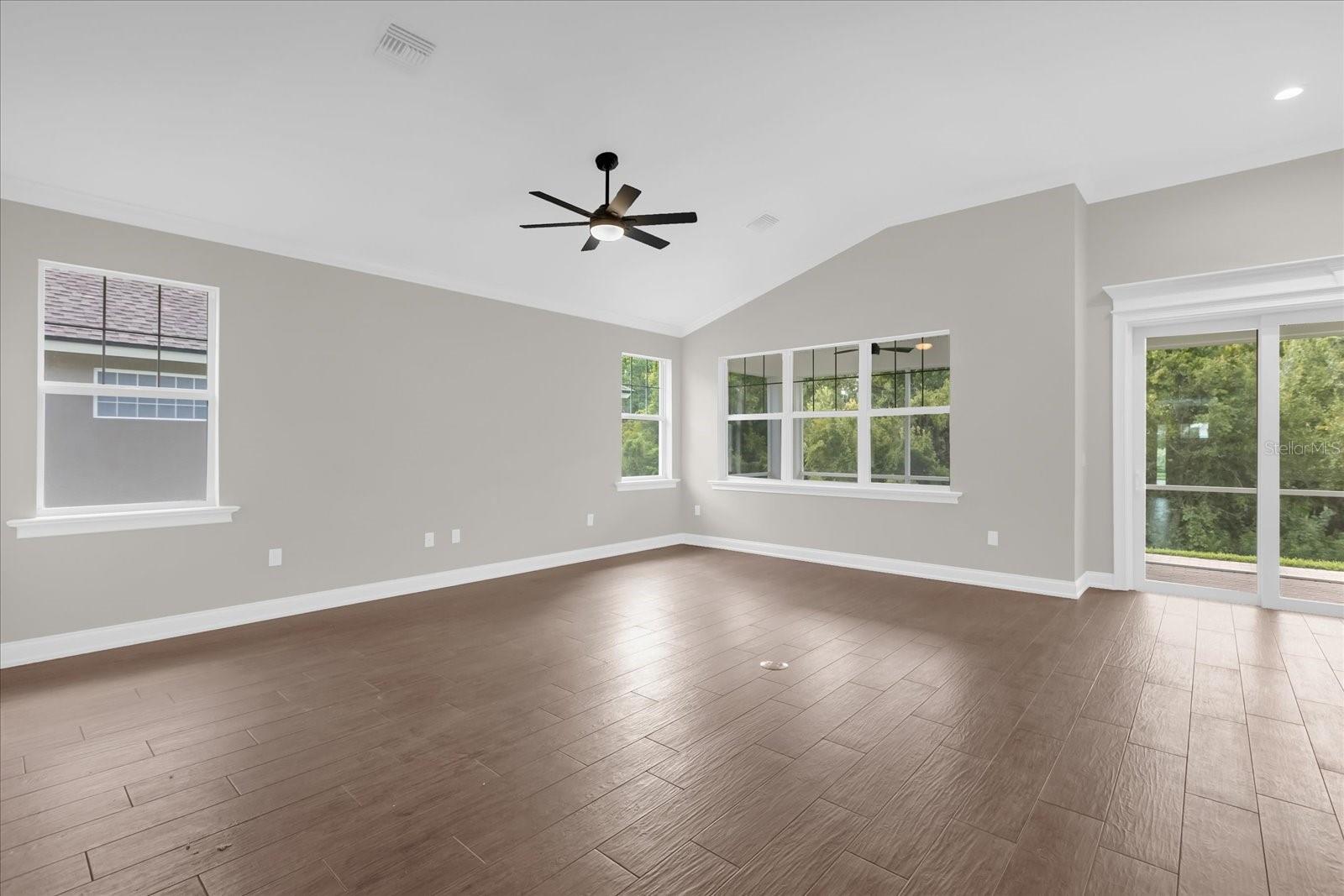 Image 4 of 34 For 7895 Lake James Boulevard