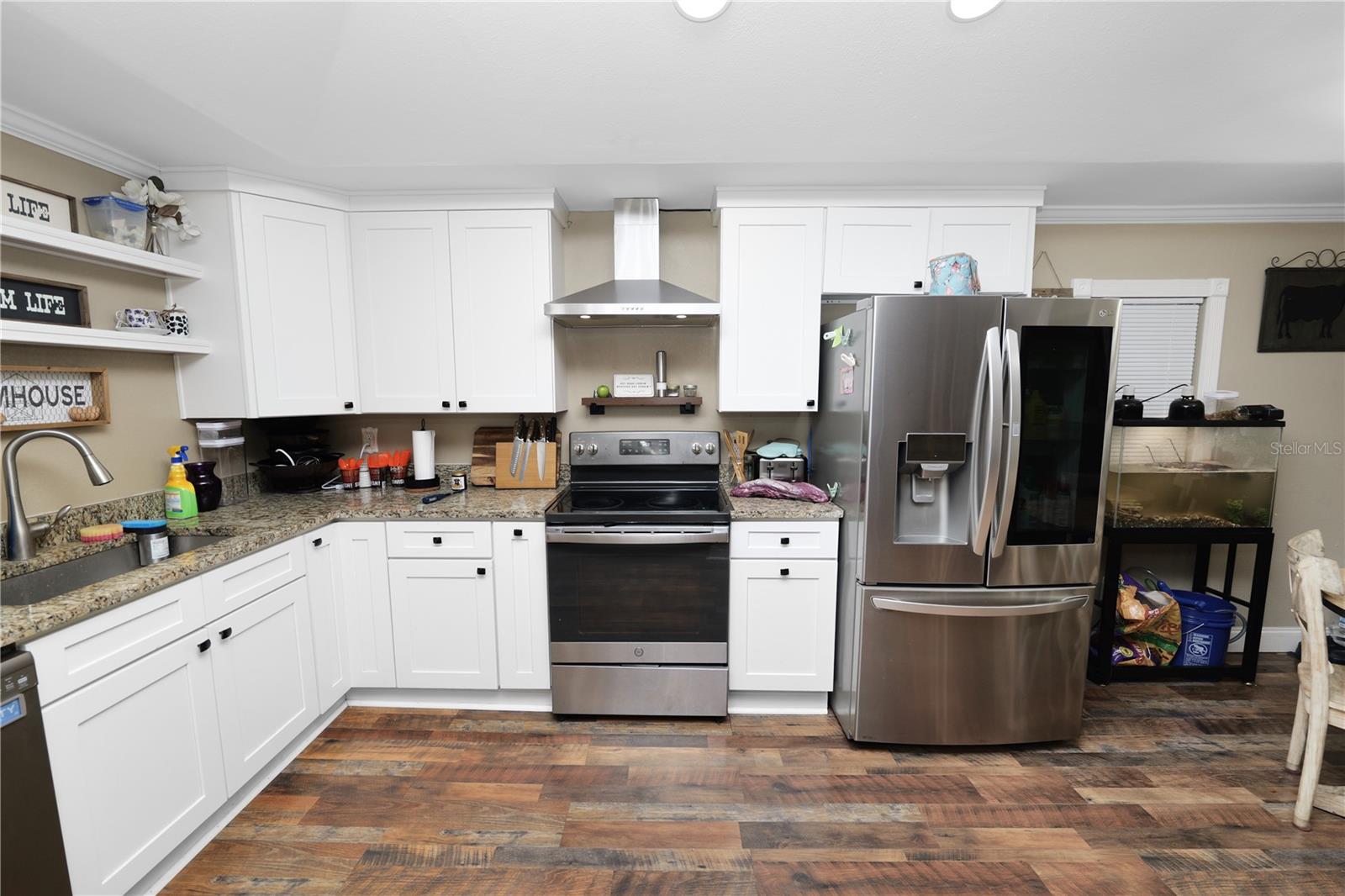 Image 10 of 44 For 2719 Woodstock Avenue