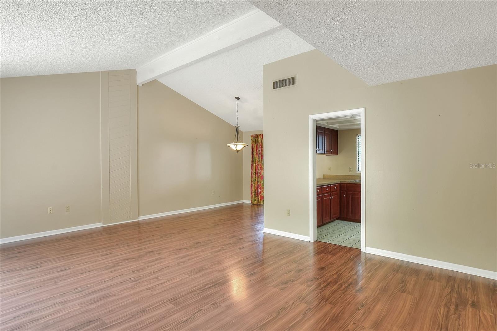 Image 10 of 31 For 3988 Oak Loop