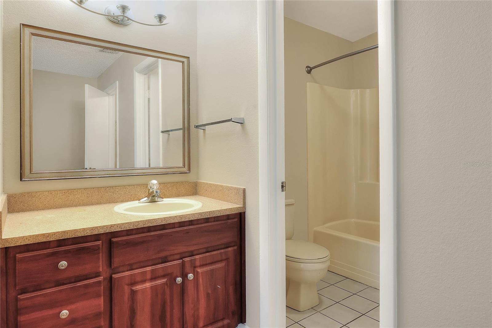 Image 19 of 31 For 3988 Oak Loop