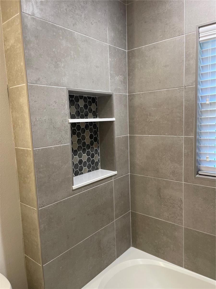 Image 13 of 20 For 1515 Moonlite Drive