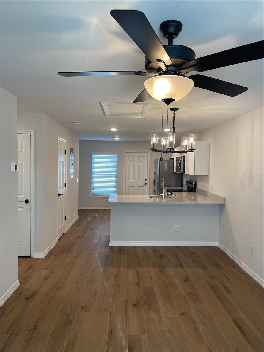 Image 3 of 20 For 1515 Moonlite Drive