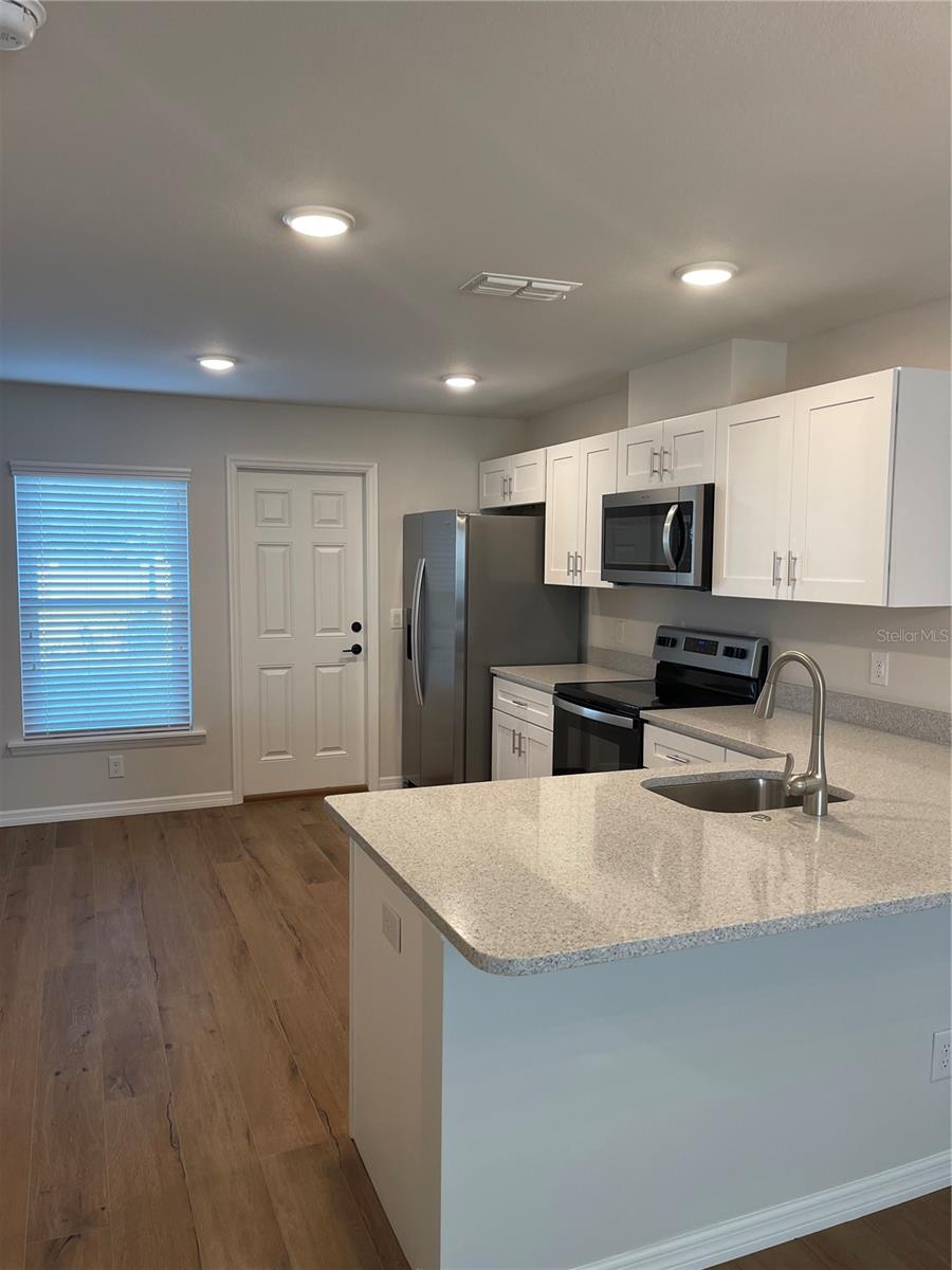 Image 5 of 20 For 1515 Moonlite Drive