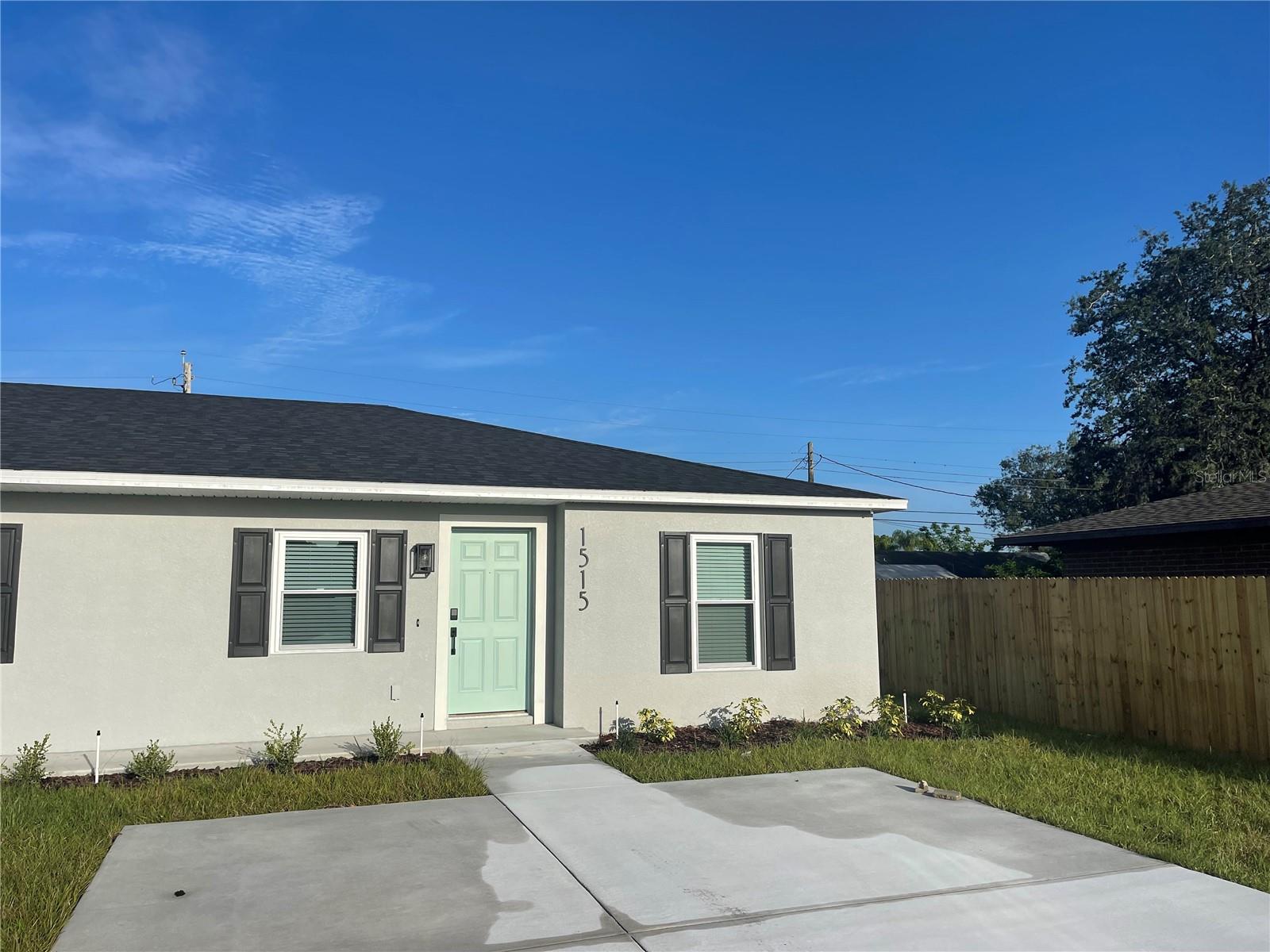 Details for 1517 Moonlite Drive, LAKELAND, FL 33801