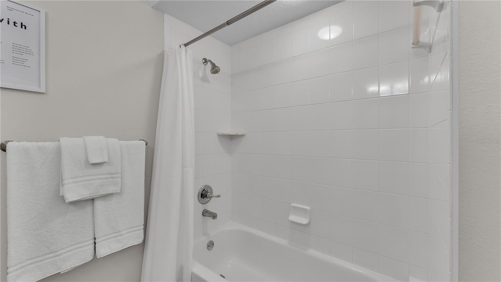 Image 42 of 63 For 6801 Crescent Oaks Circle