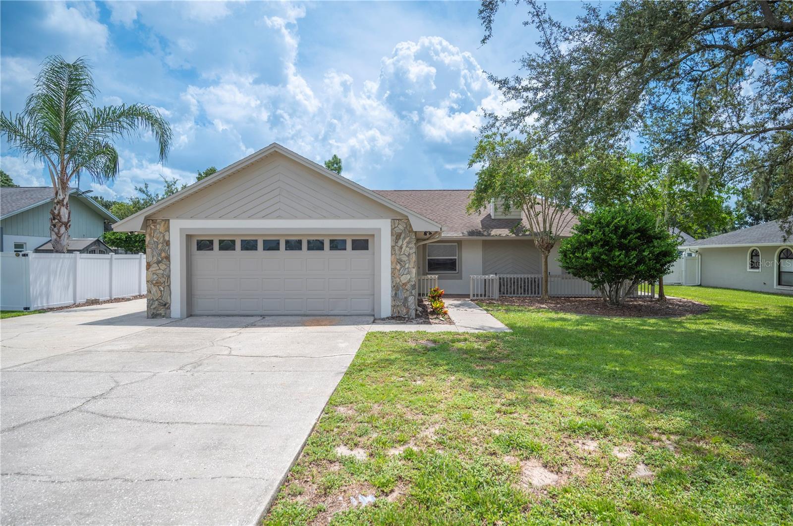 Details for 1054 Colony Park Drive, LAKELAND, FL 33813