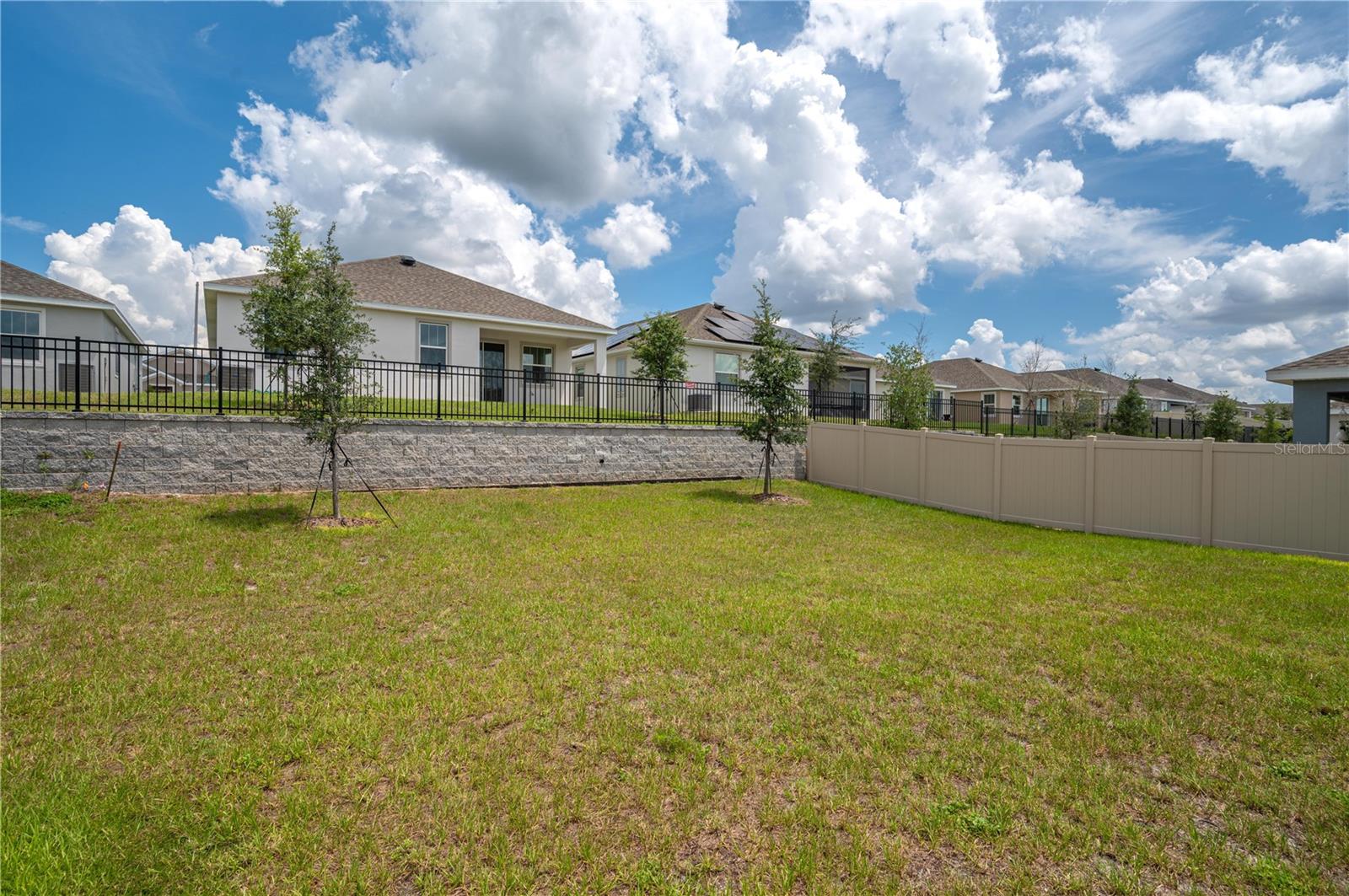 Image 3 of 25 For 2523 Mariah Place