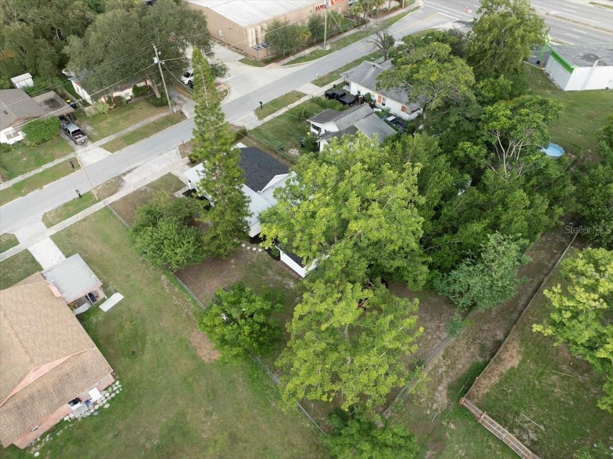 Image 51 of 56 For 412 Oak Street