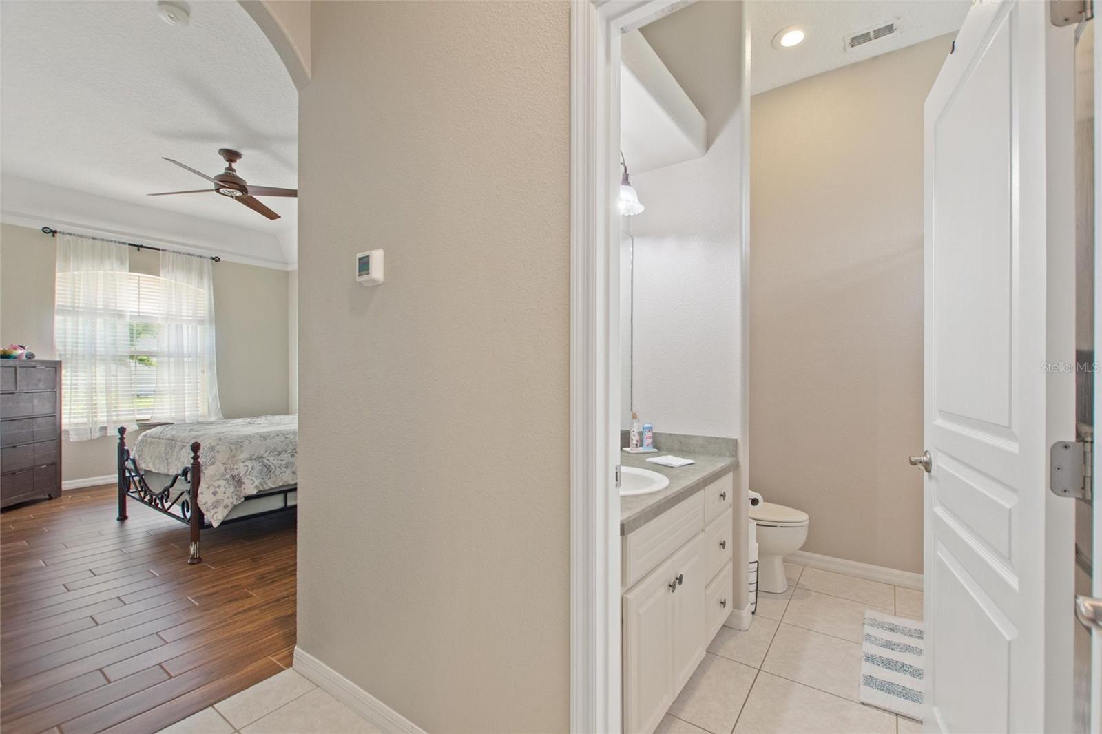 Image 39 of 49 For 275 Loma Dr  