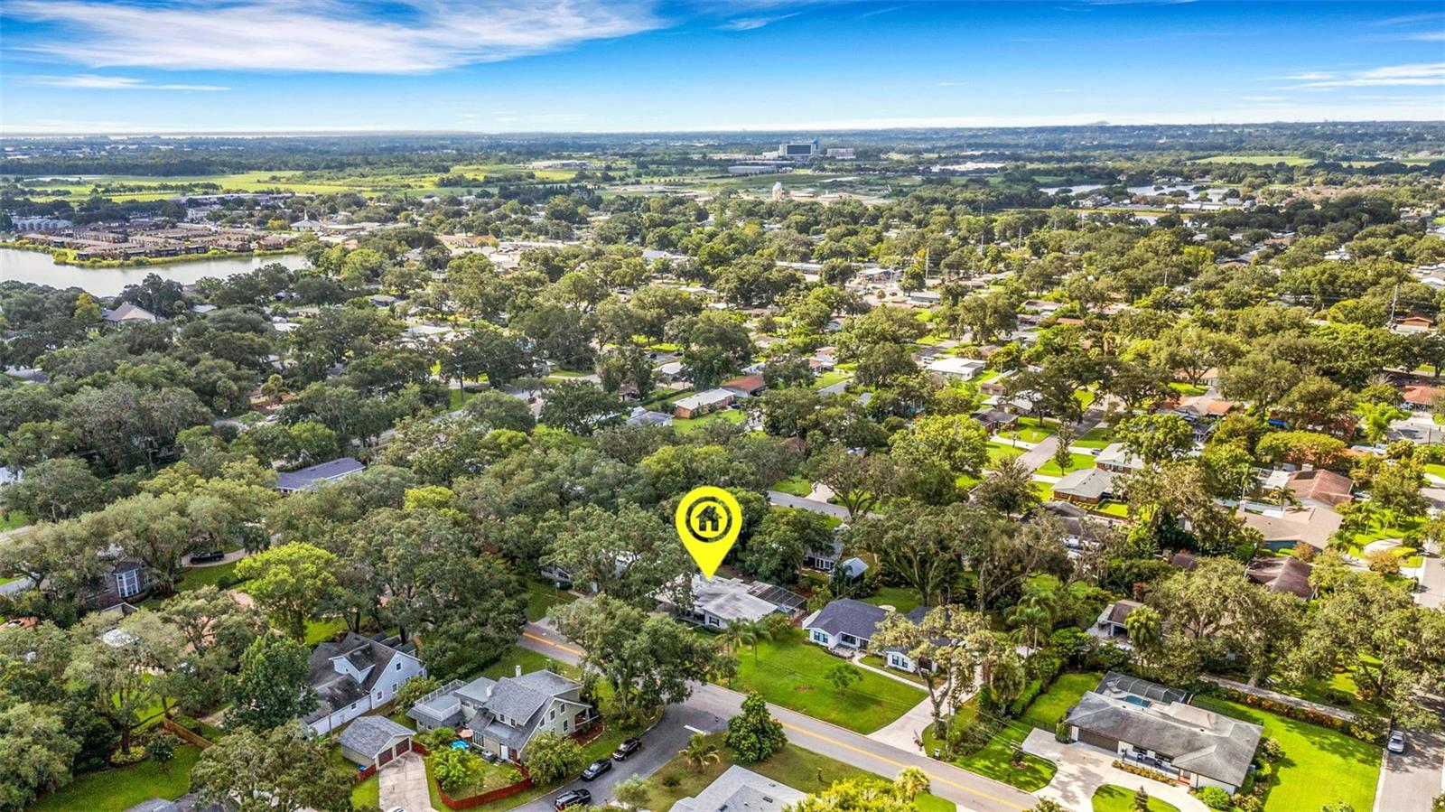 Listing photo id 35 for 1433 Easton Drive