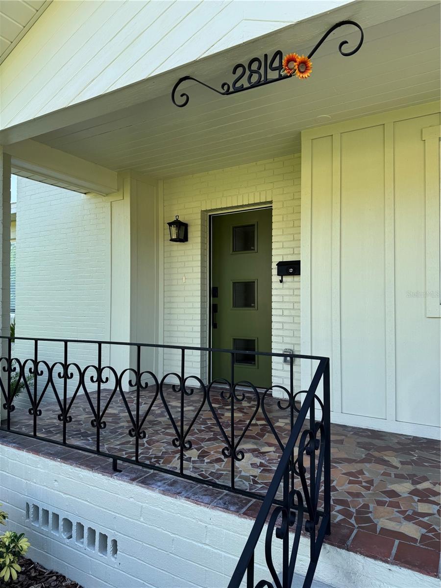 Image 4 of 48 For 2814 Coventry Avenue