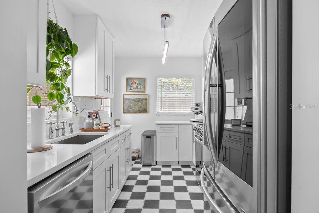 Image 16 of 40 For 305 Niblick Way