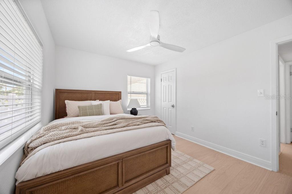 Image 23 of 40 For 305 Niblick Way