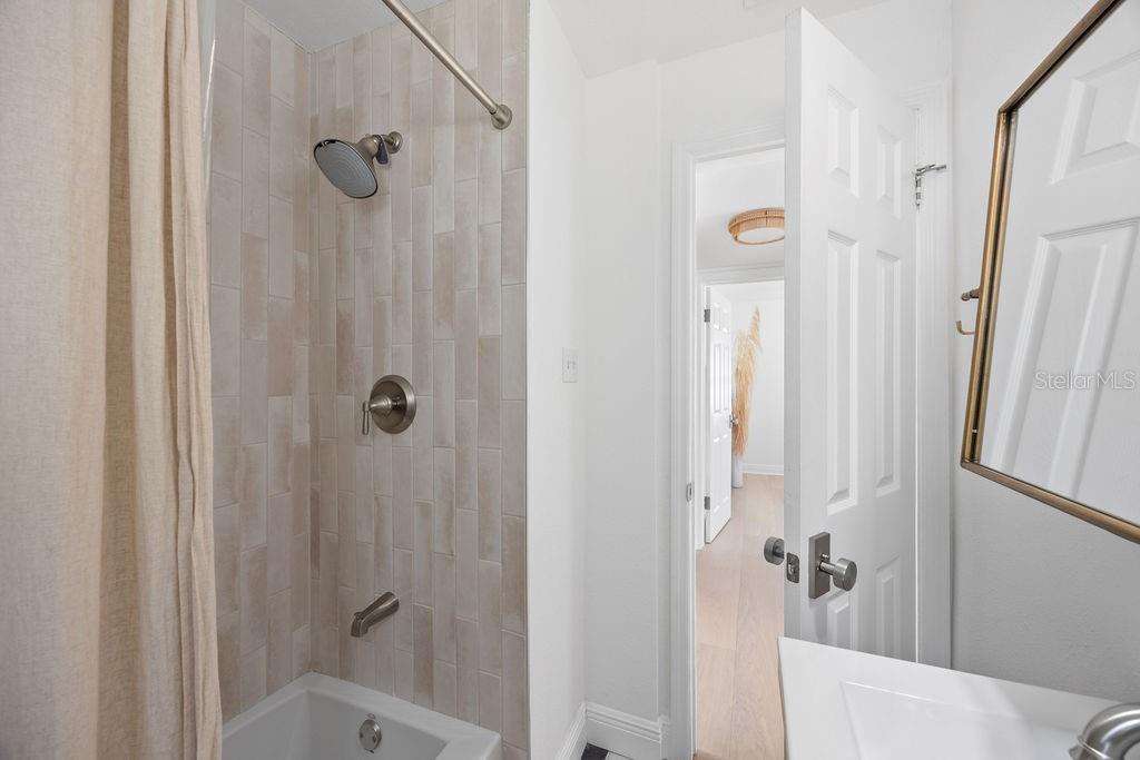 Image 30 of 40 For 305 Niblick Way